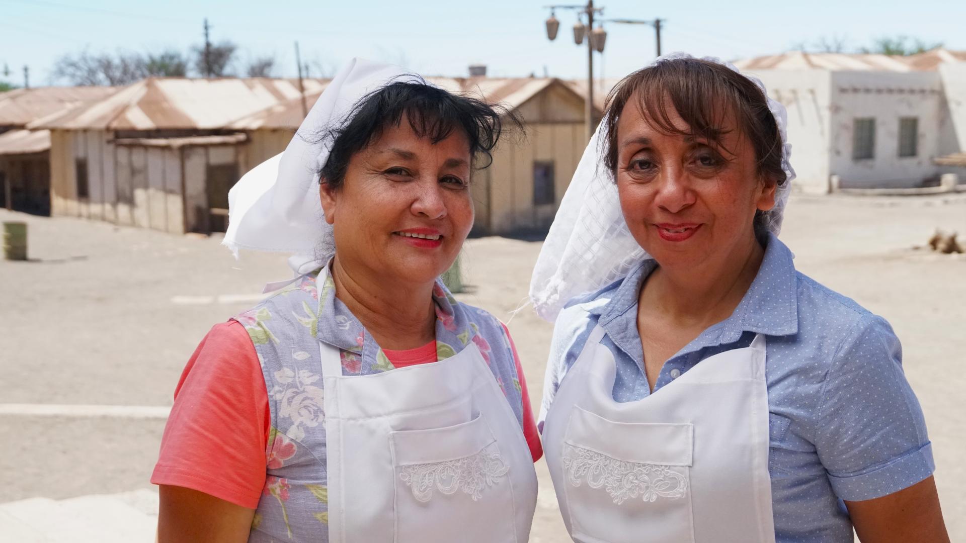 Claudia Olcay y Jeanet Caipa, directoras del jardín infantil Emmanuelito